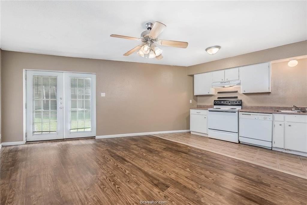 3900 Old College Rd #23 - Photo 3 of 12