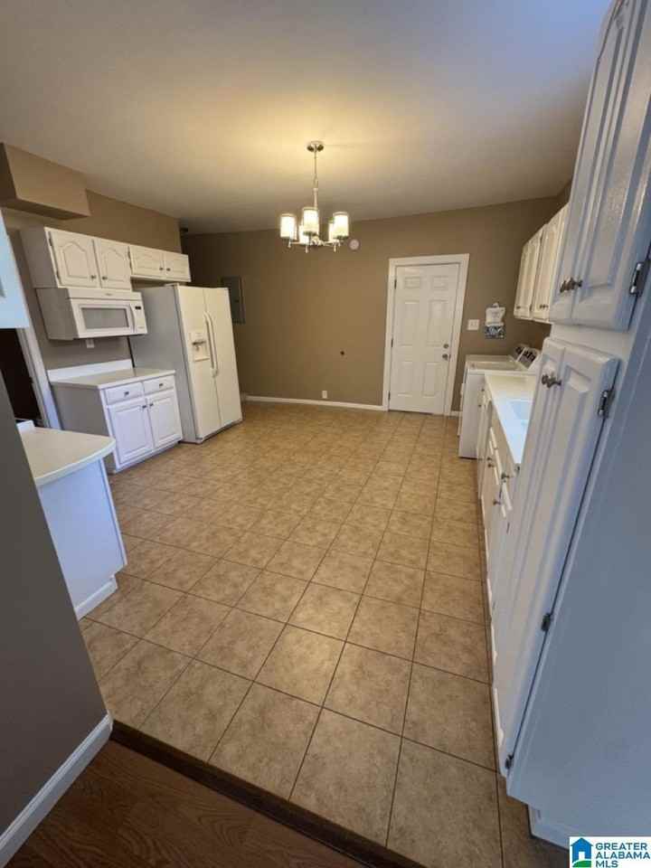 4227 Massachusetts Ave N - Photo 5 of 25