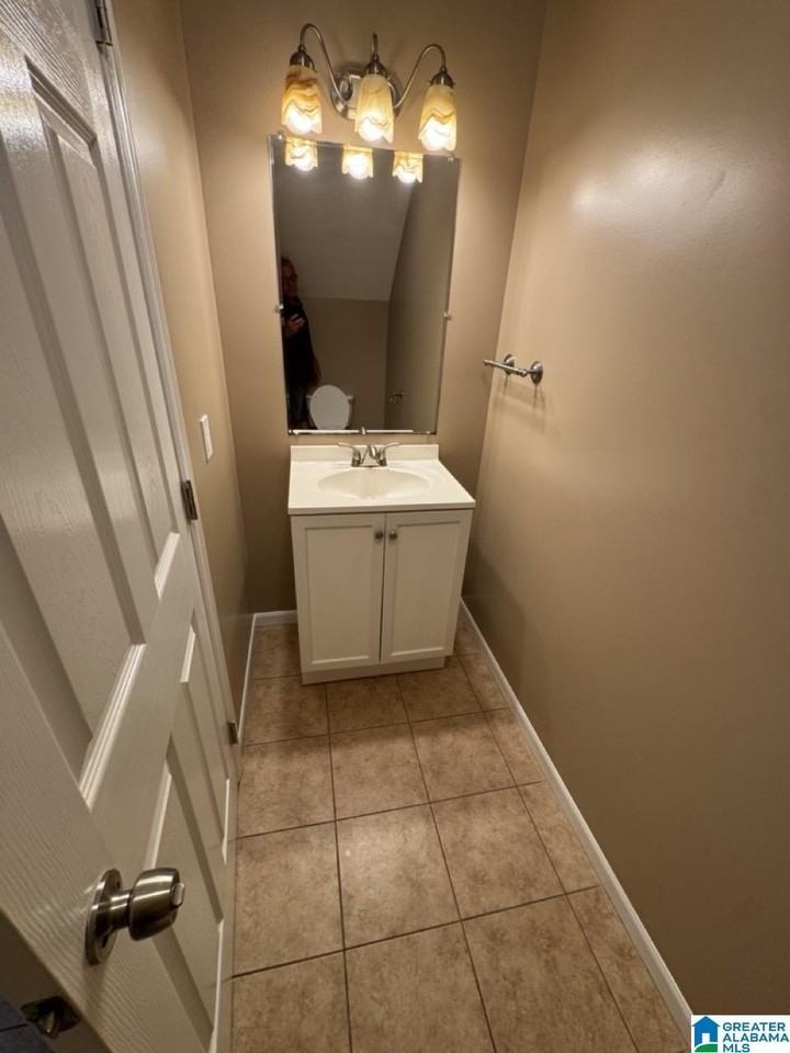 4227 Massachusetts Ave N - Photo 7 of 25