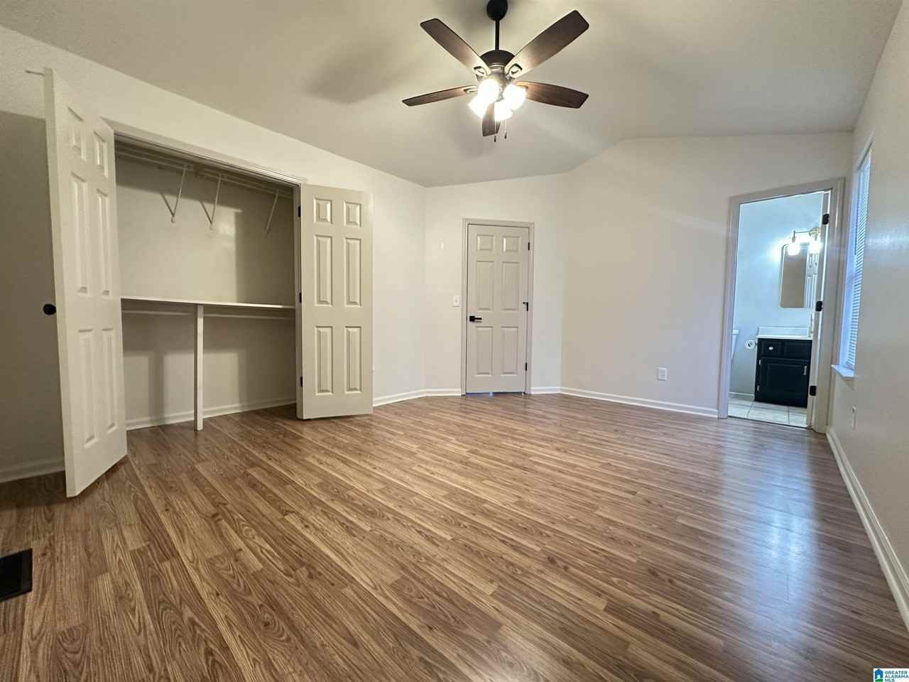 115 Lisa Ln - Photo 6 of 12