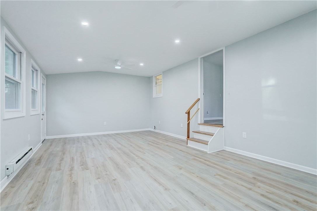 146 Prospect St - Photo 7 of 40
