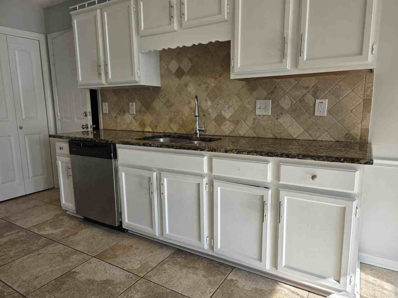 52 Pinedale Cir - Photo 4 of 21
