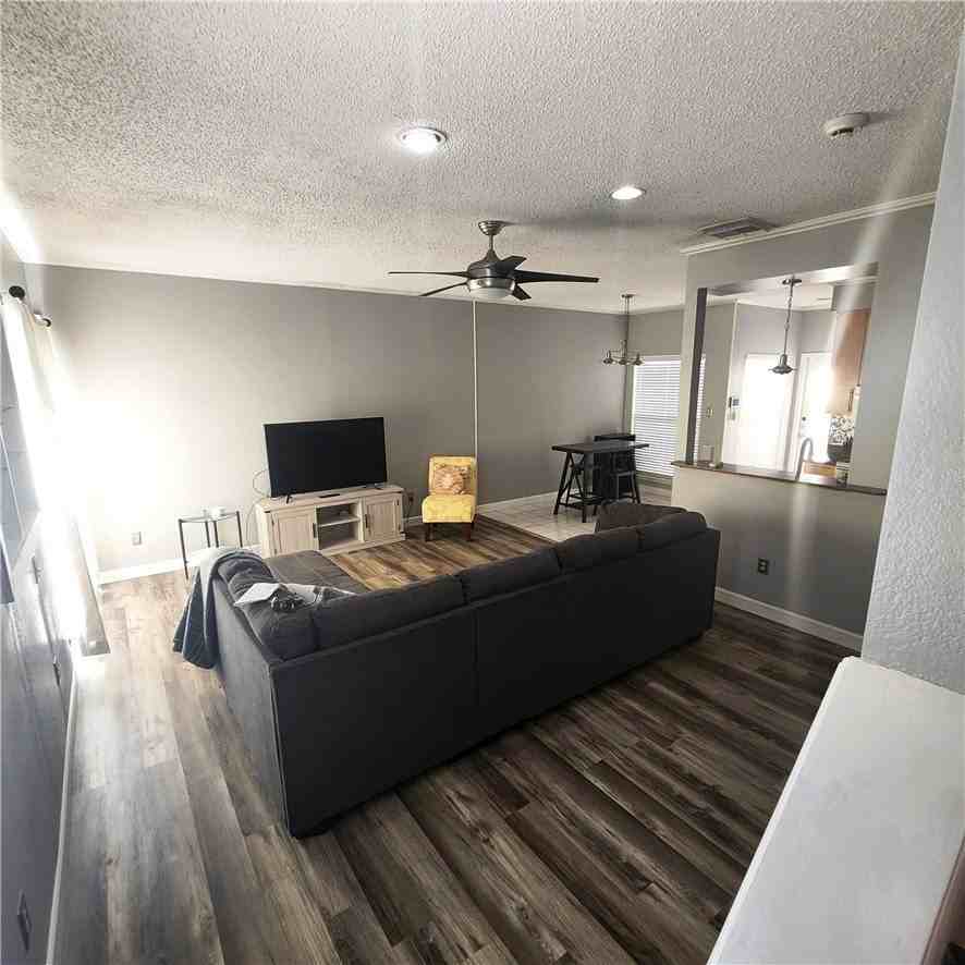 3025 Quail Springs Rd #B10 - Photo 2 of 18