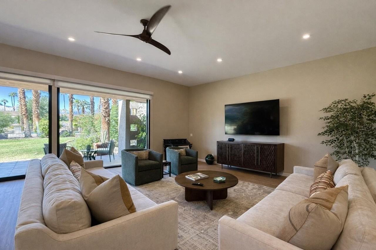 45565 Pima Rd - Photo 2 of 19