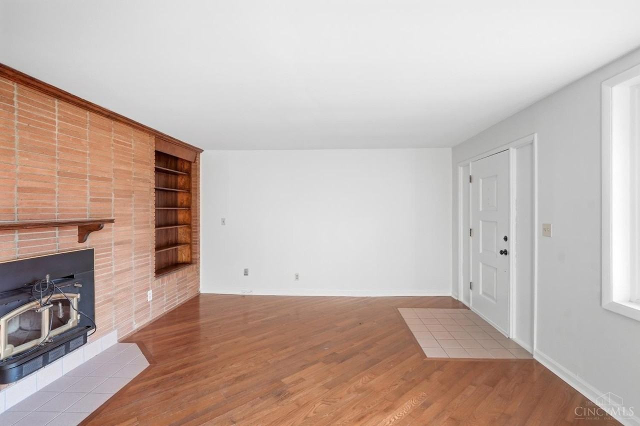 9590 O Leary Dr - Photo 5 of 50