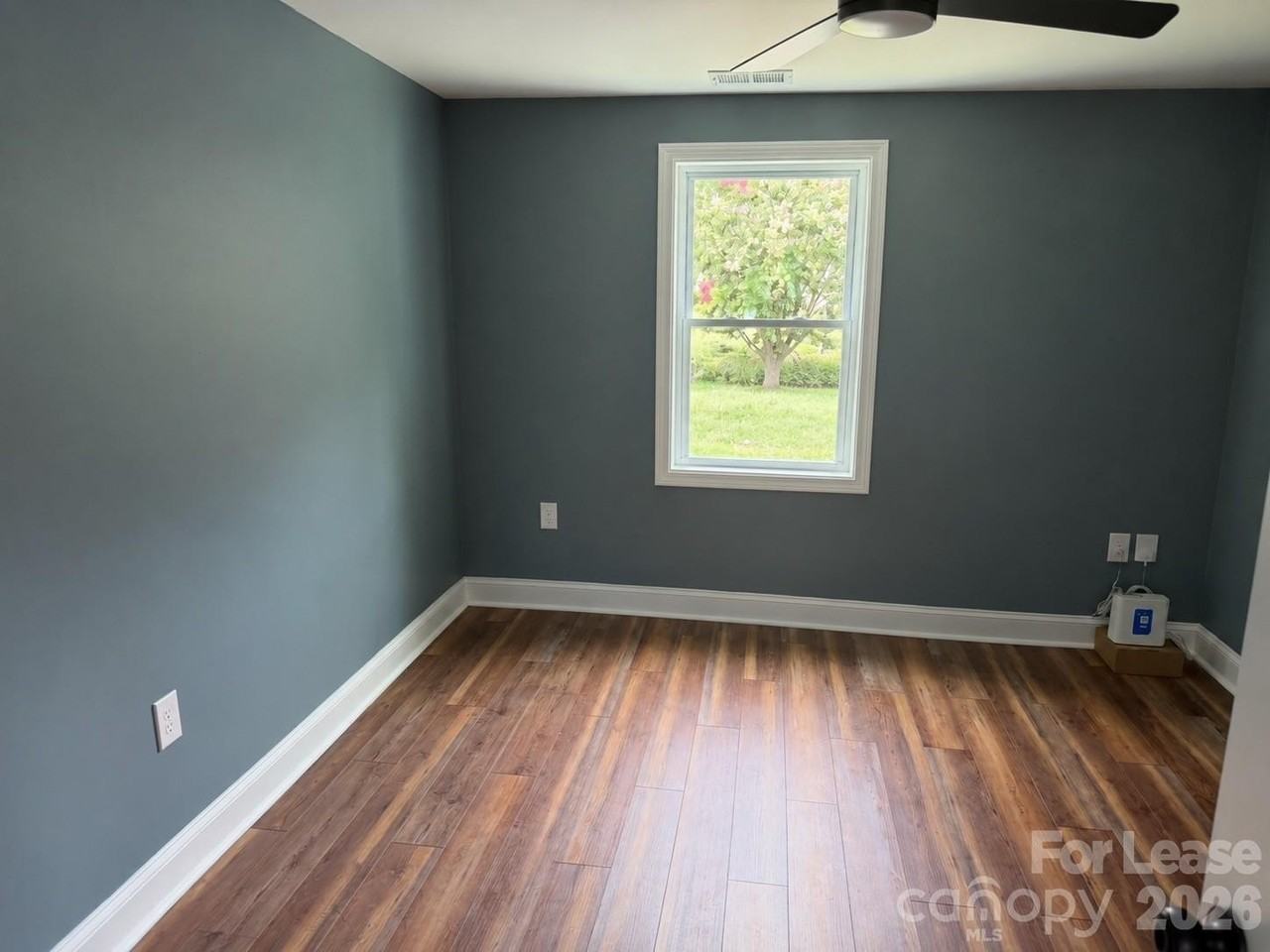 504 Stroupe Rd - Photo 7 of 15