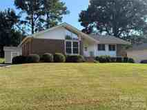 1627 Paddock Cir - Photo 1 of 1