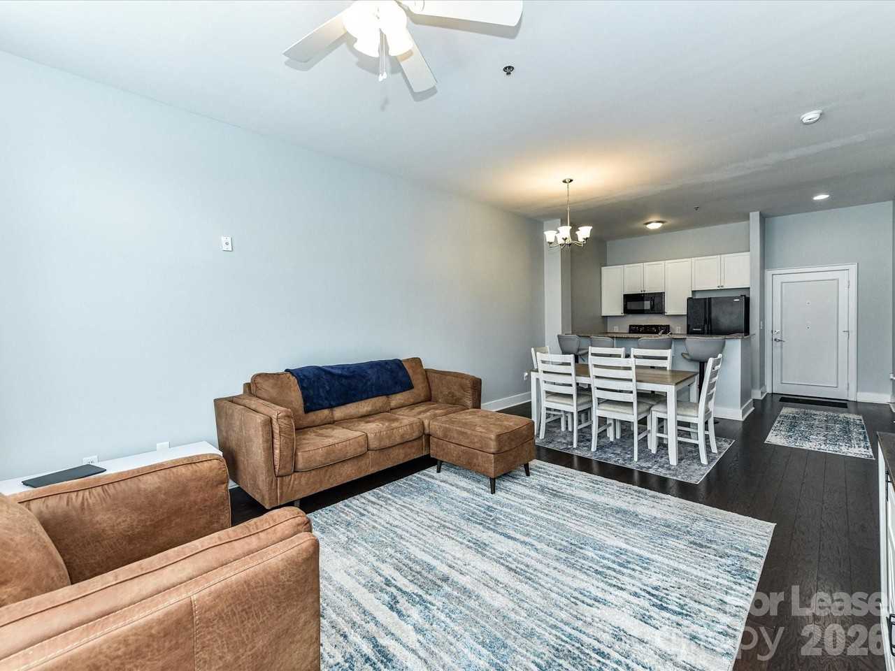 115 E Park Ave #305 - Photo 6 of 27