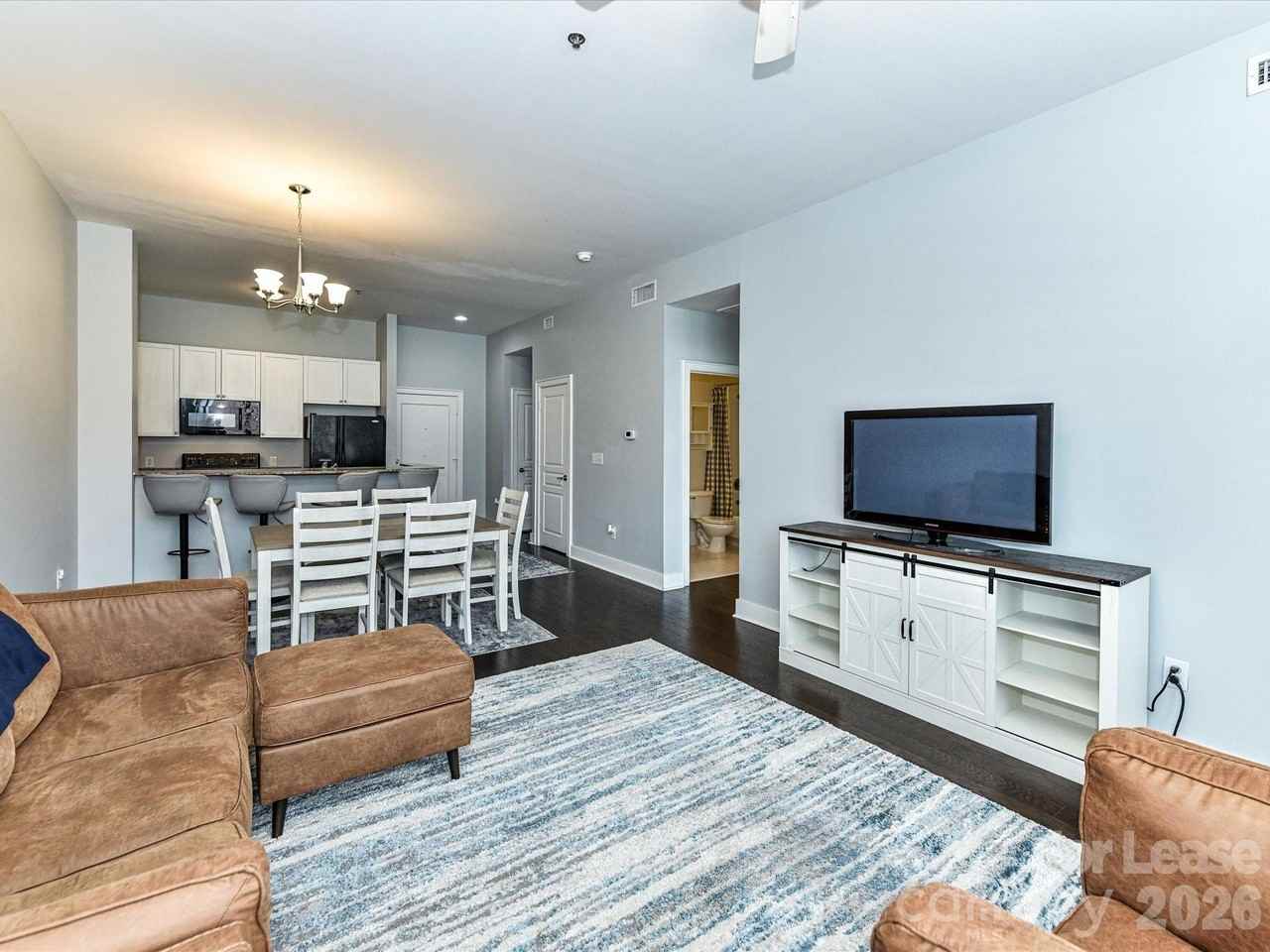 115 E Park Ave #305 - Photo 7 of 27