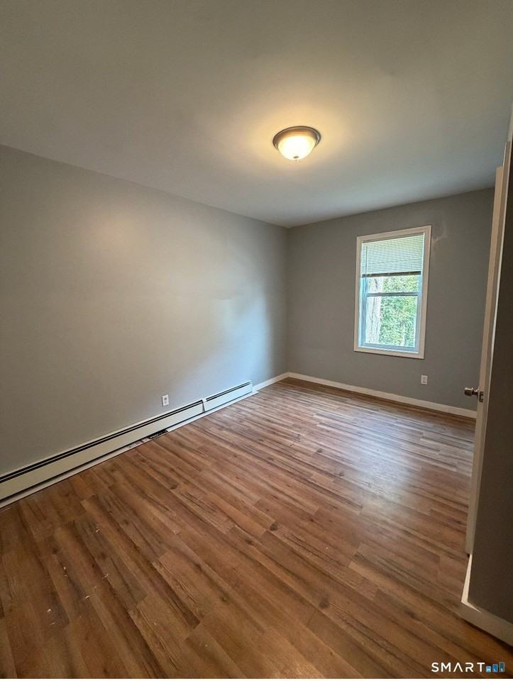 589 Winchester Ave #2 - Photo 5 of 9