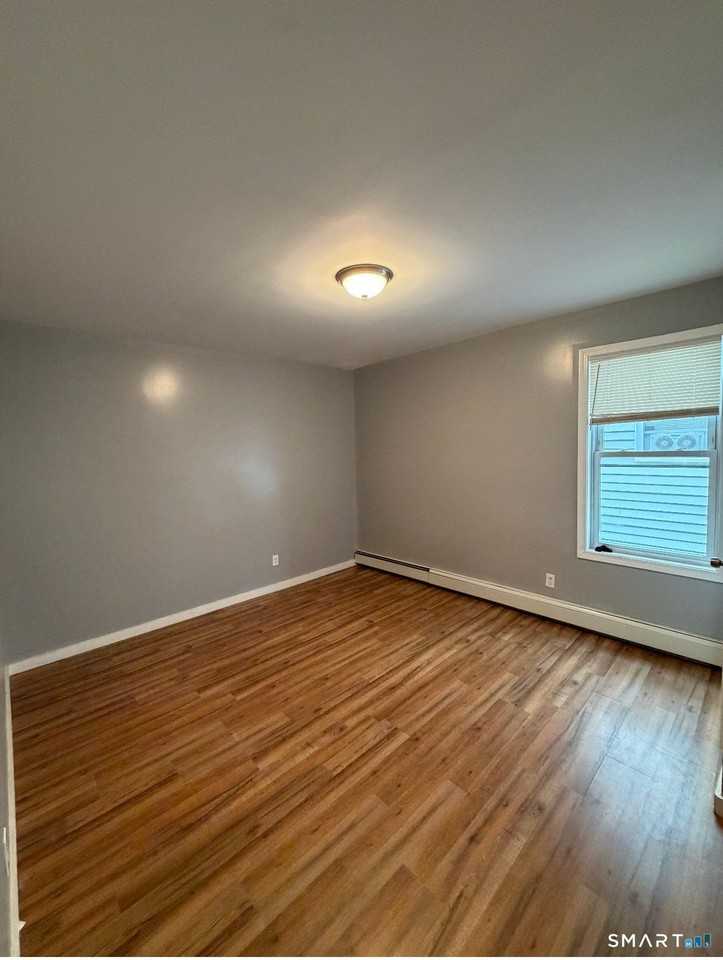 589 Winchester Ave #2 - Photo 7 of 9