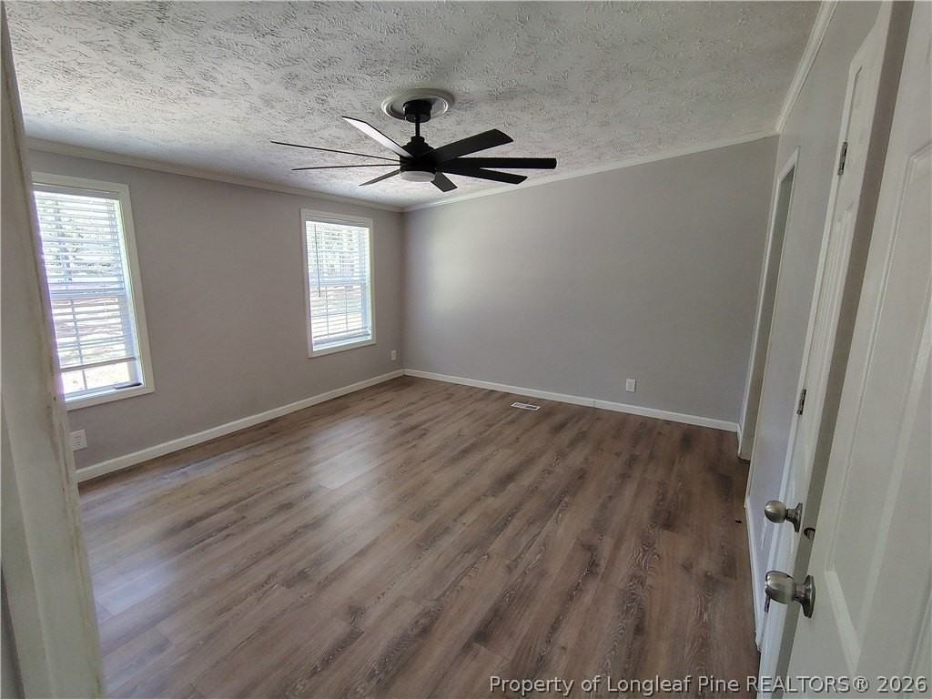 4131 Overhills Rd - Photo 6 of 20