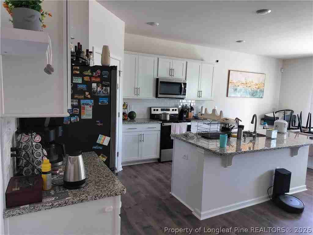 2122 Clydesmill Rd - Photo 4 of 27