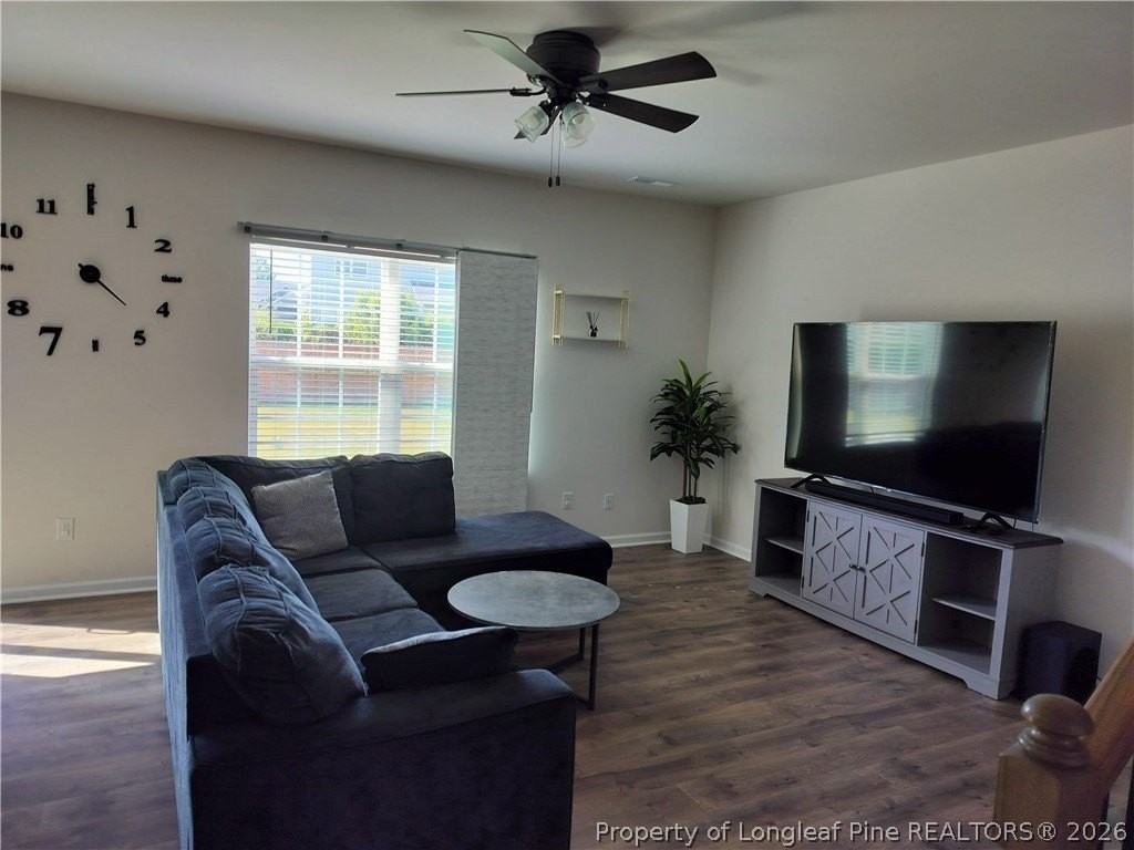 2122 Clydesmill Rd - Photo 6 of 27