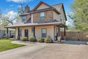featured image of 205 Francis Dr