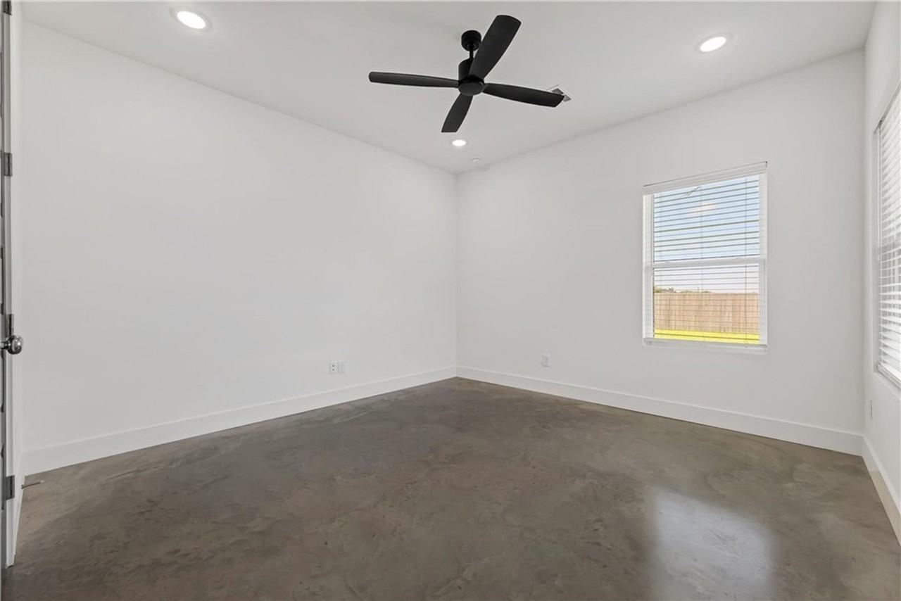 3014 Alpha Wolf Ct - Photo 4 of 25