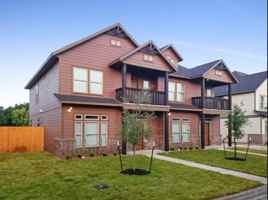 featured image of 904 Montclair Ave