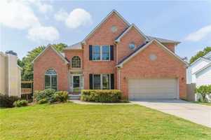 featured image of 3272 Pomarine Ln
