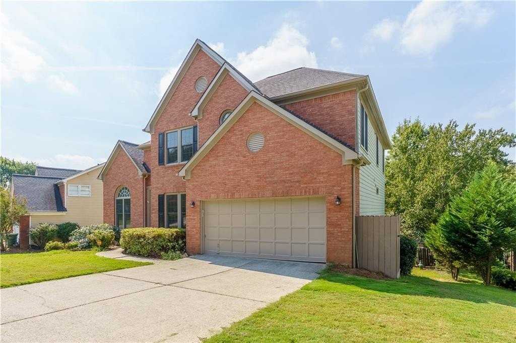 3272 Pomarine Ln - Photo 3 of 50