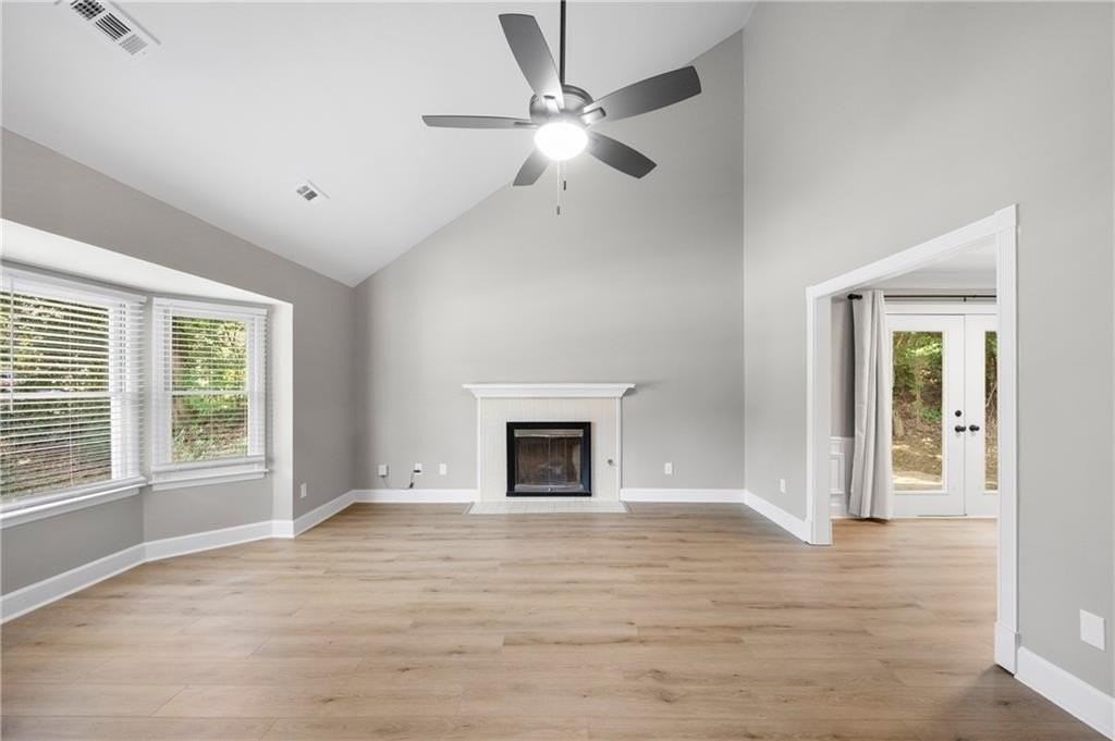 1393 Poplar Pointe Se - Photo 2 of 29