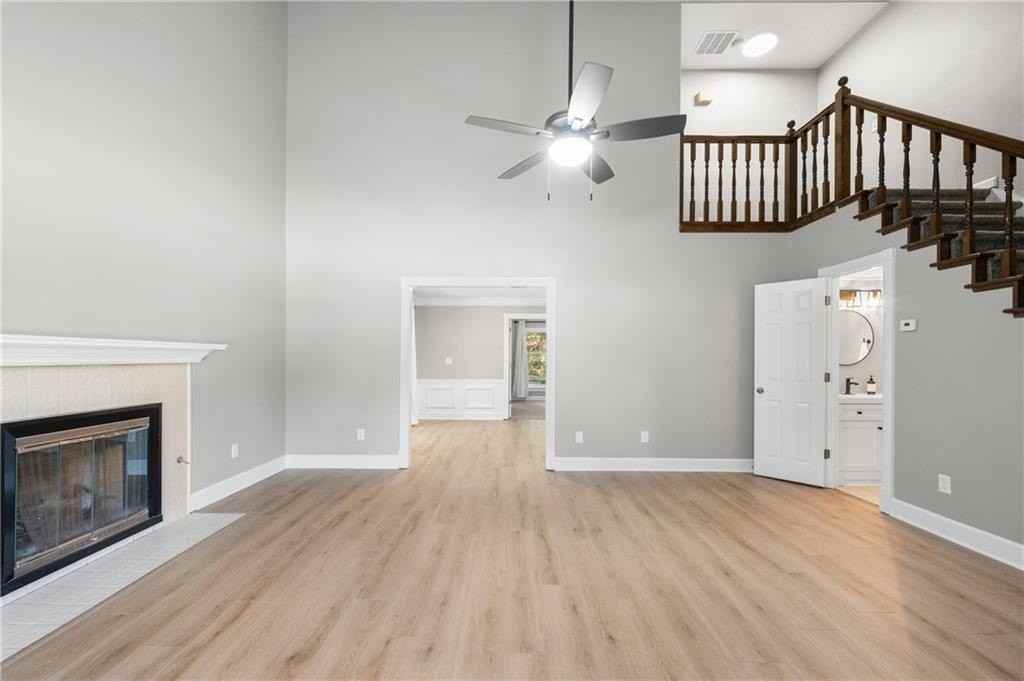 1393 Poplar Pointe Se - Photo 4 of 29