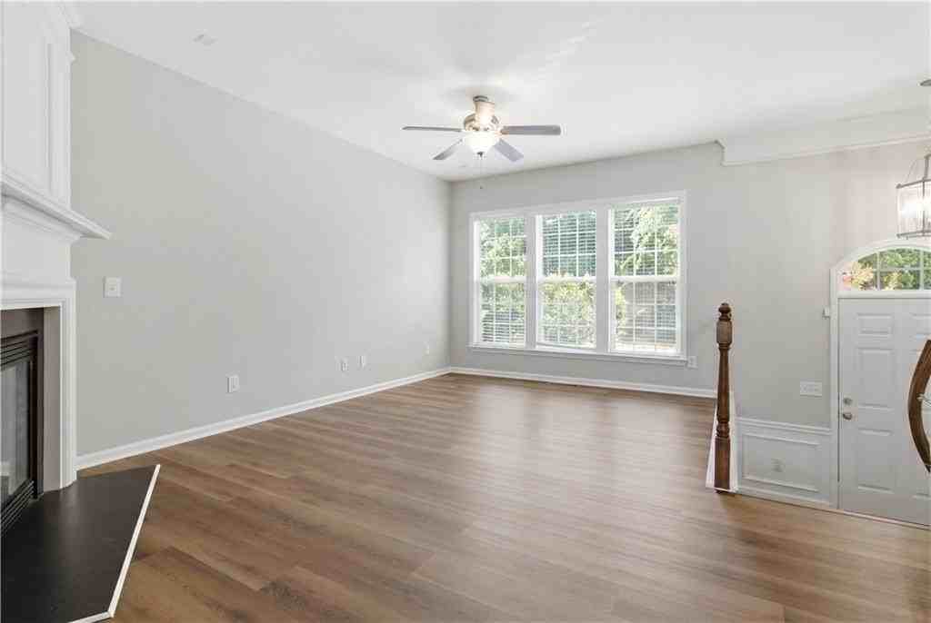 1307 Greychurch Way - Photo 3 of 20