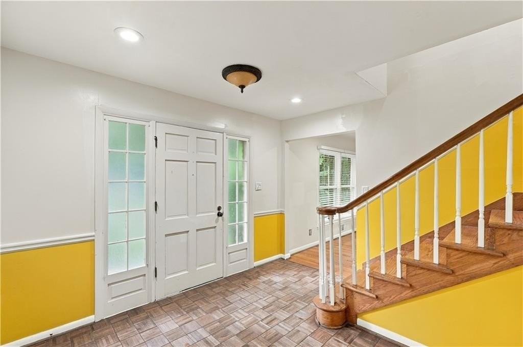 3310 Chase Rd - Photo 4 of 41