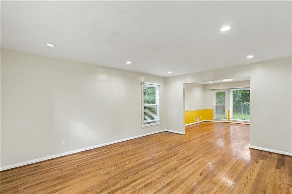 3310 Chase Rd - Photo 6 of 41