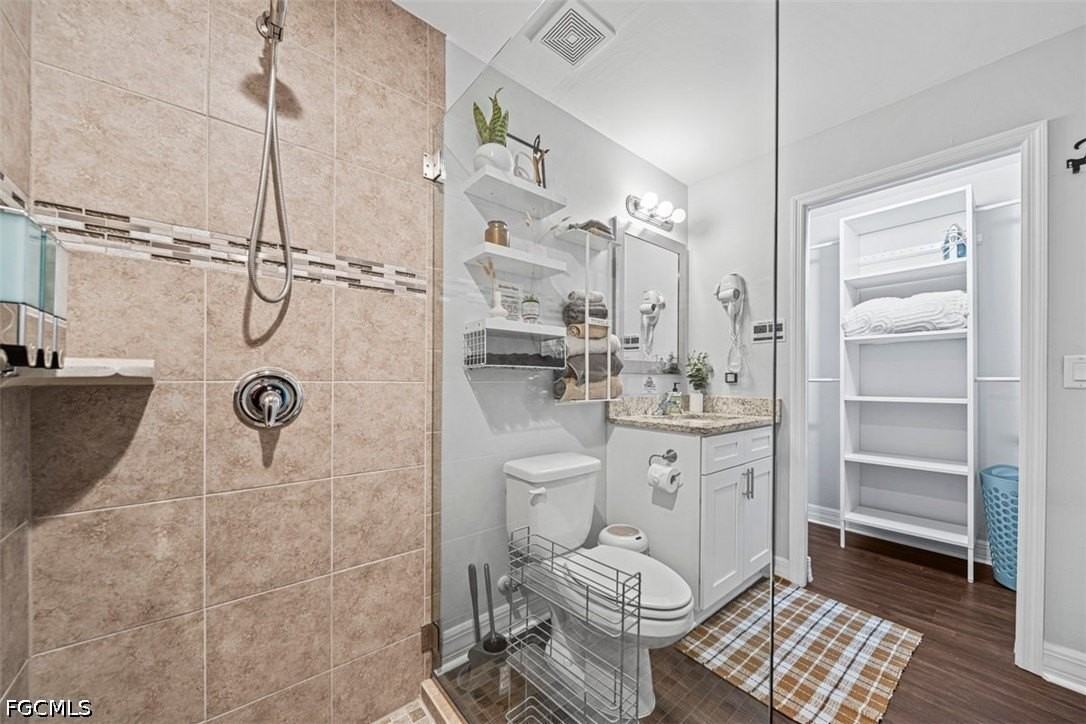 522 Ne Van Loon Ln - Photo 5 of 43
