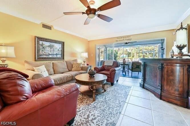 215 Cypress Way E #C2 - Photo 4 of 13
