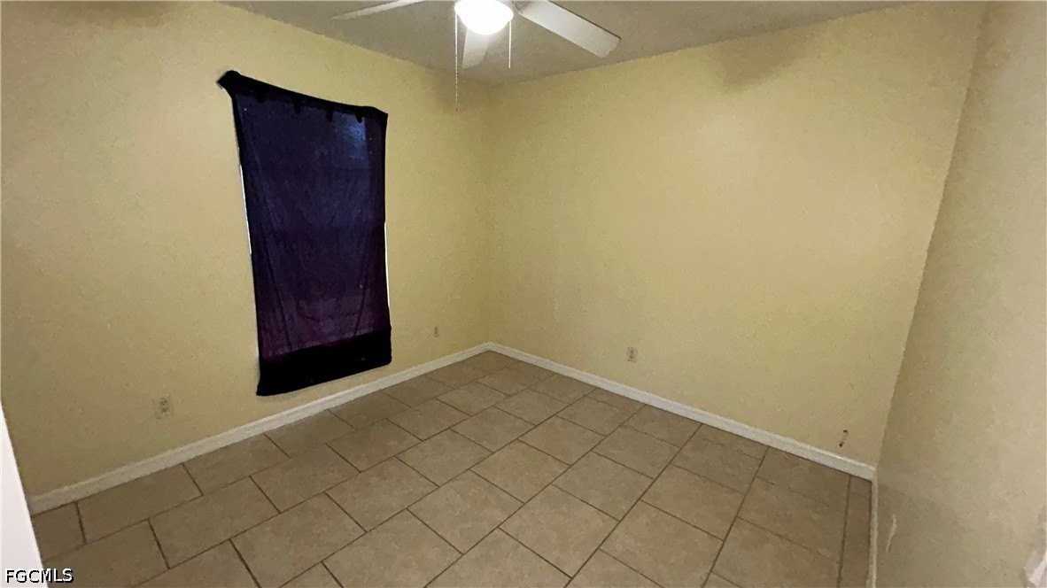 505/507 E 12th Street - Photo 5 of 10