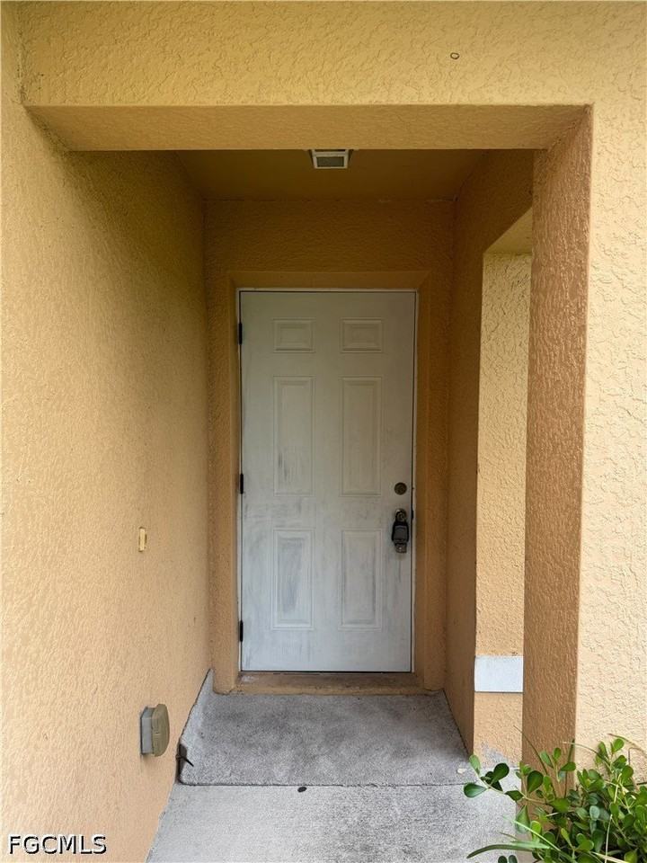 411 Nicholas Pkwy W - Photo 3 of 17