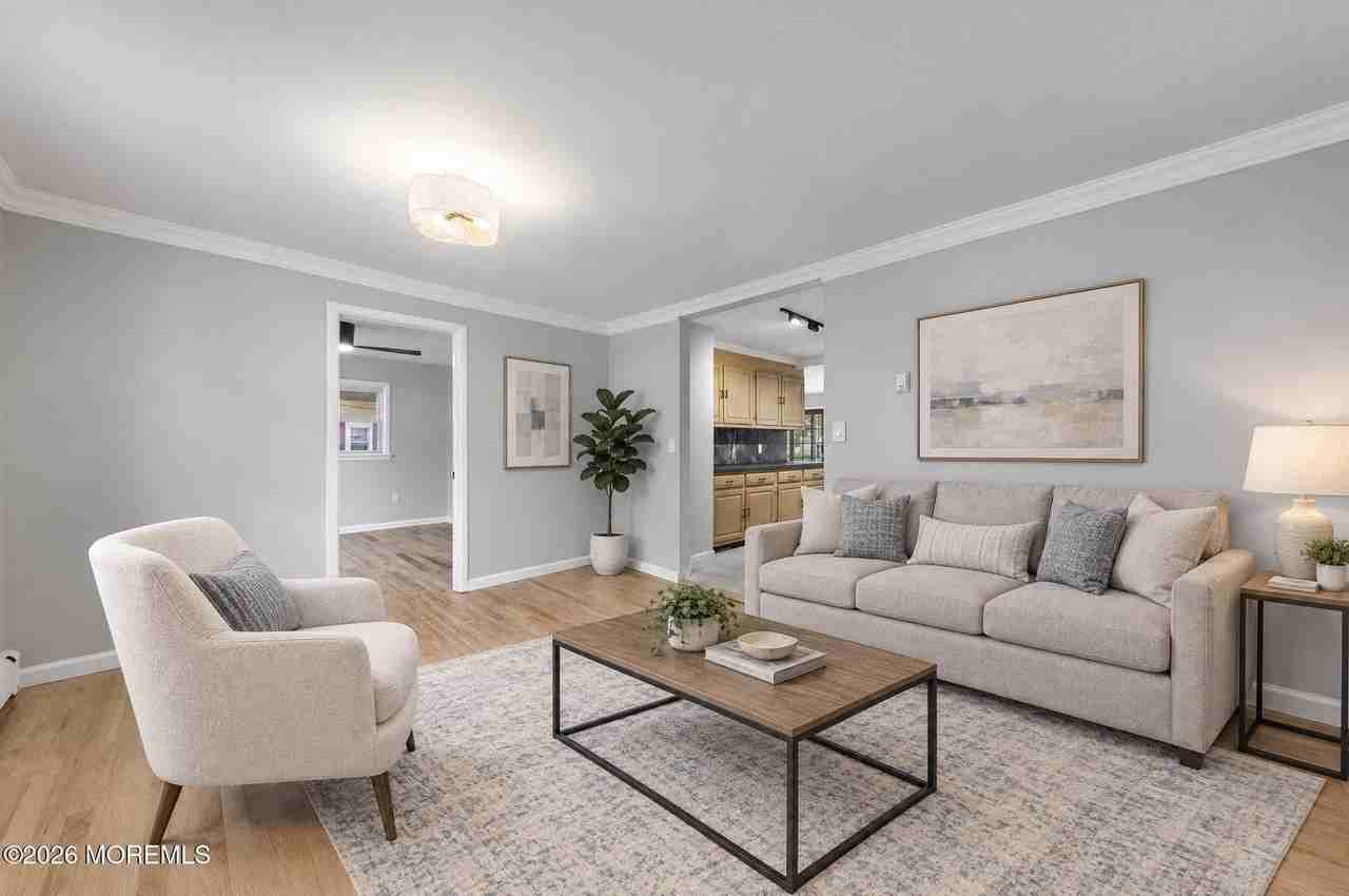 77 Pacific Ave - Photo 3 of 22