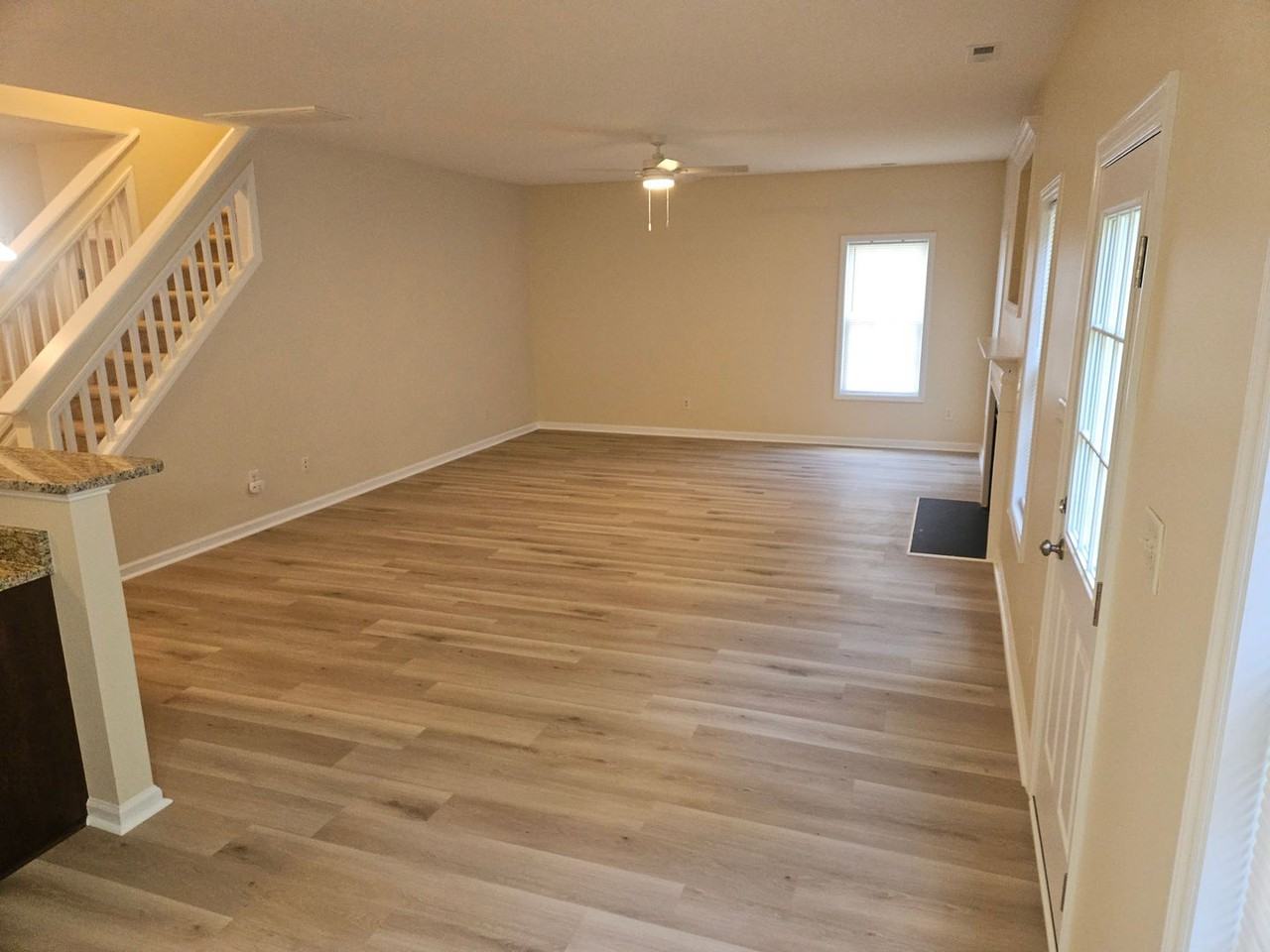 5217 Anchorage Way - Photo 3 of 28
