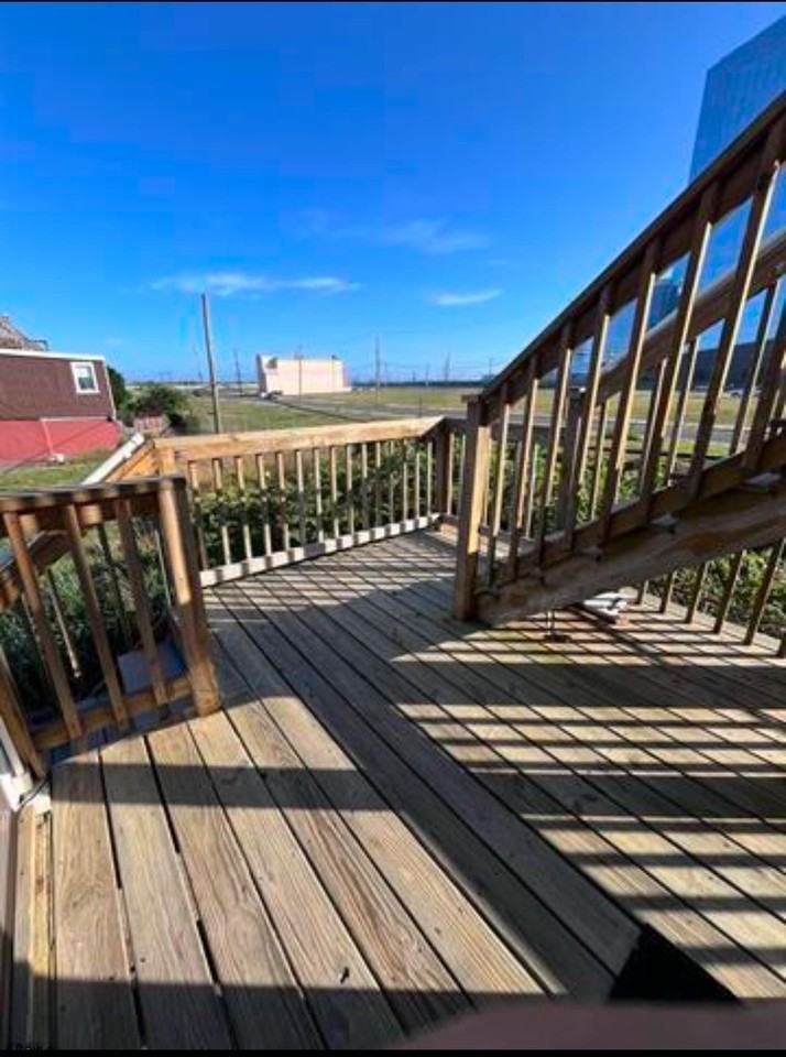 214 Seaside Ave Ave - Photo 6 of 6