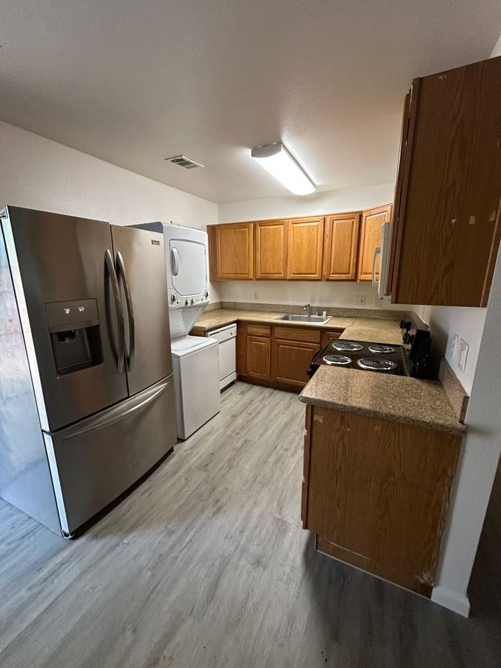 10328-30 10328-30 S White Rock Rd - 10328 S White Rock Road - Photo 2 of 10