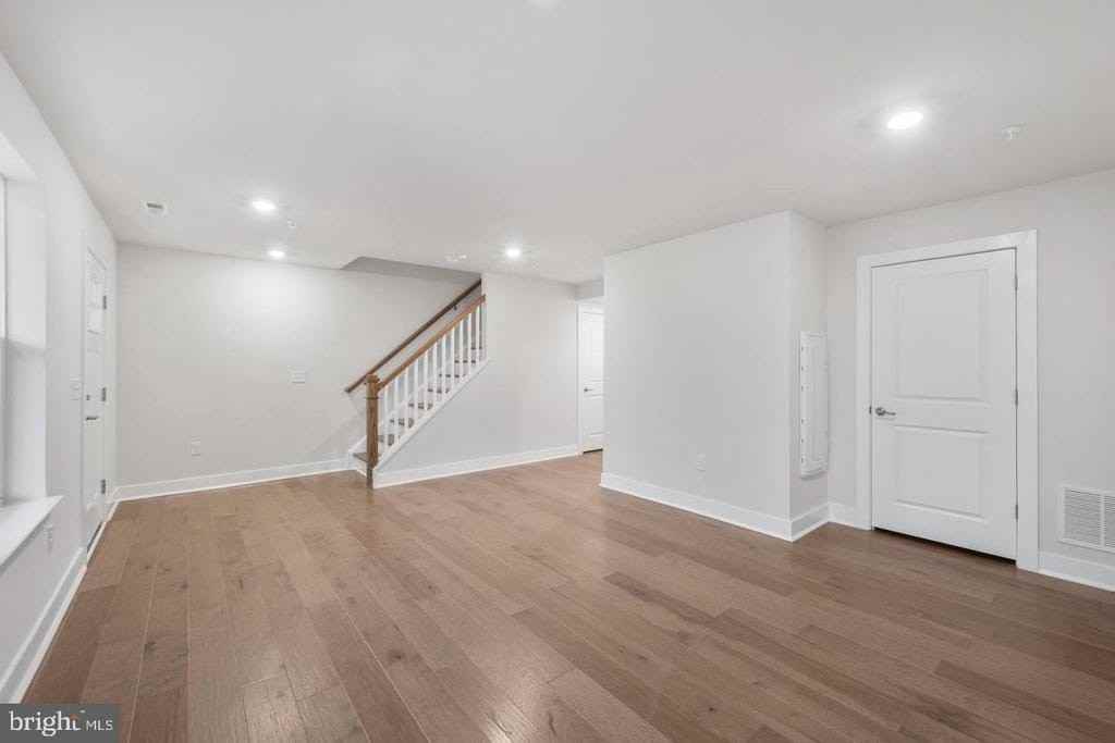 4820 Stump Rd - Photo 6 of 45