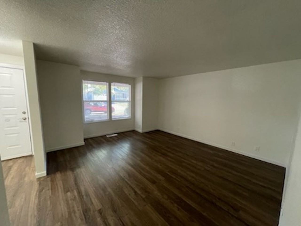 17775 Sw Corona Ln - Photo 3 of 22