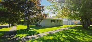 featured image of 802 E Hastings Ave