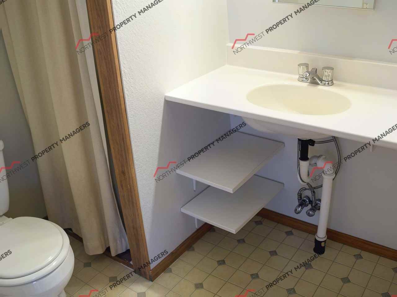 264 Sw 16th St - Photo 7 of 7