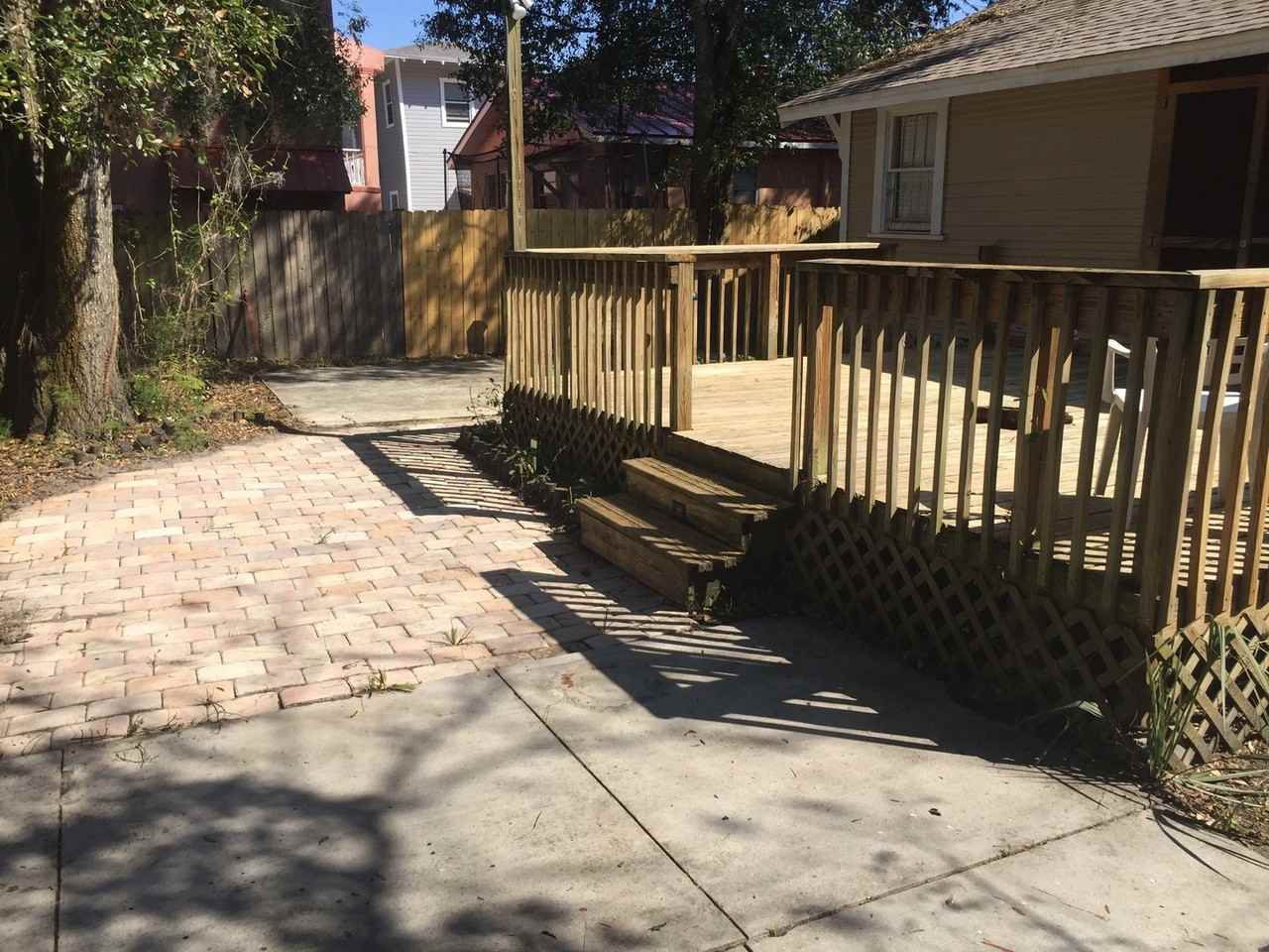 906 E 25th Ave - Photo 2 of 14