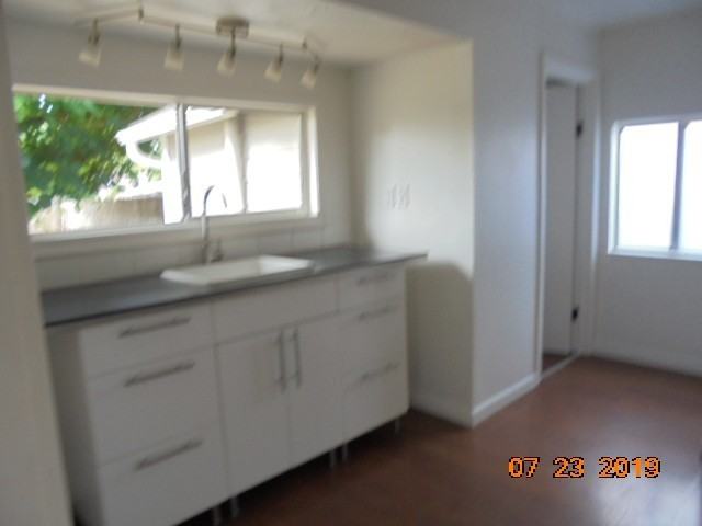627 Church St - Photo 2 of 13