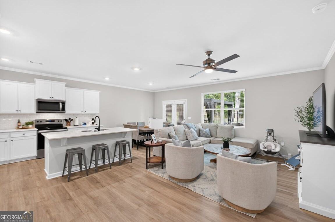 4136 Kestrel Ct - Photo 6 of 36