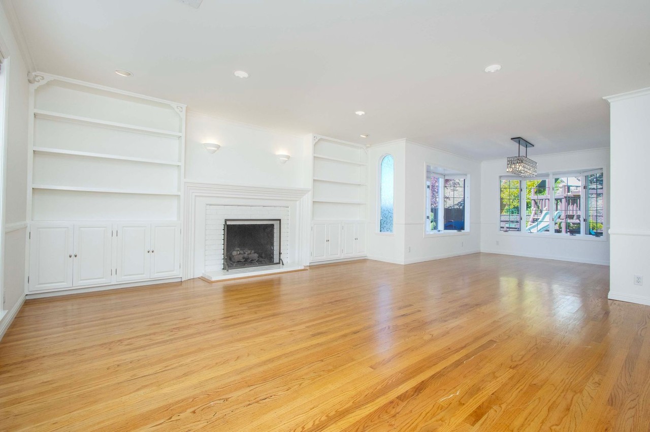 263 Knight Dr - Photo 3 of 29