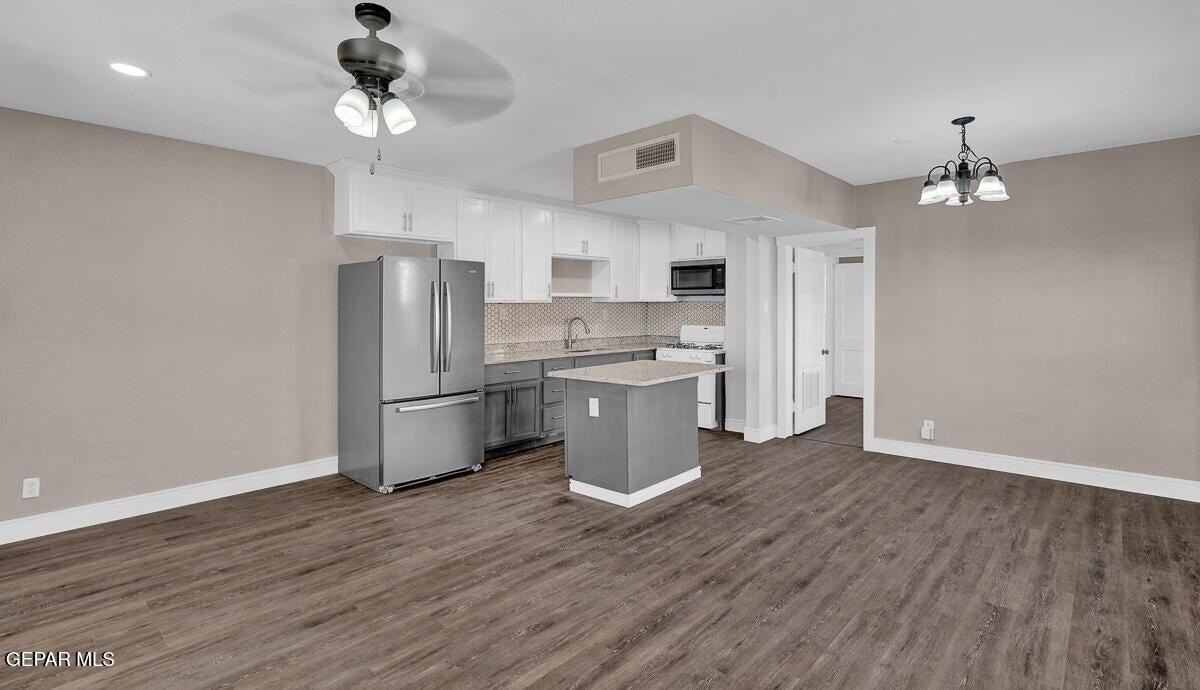 3411 Altura Ave - Photo 4 of 13