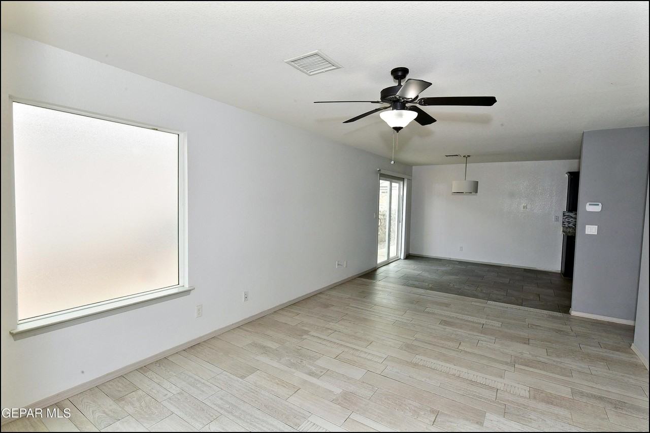 872 Colbert Shapleigh Pl - Photo 6 of 39