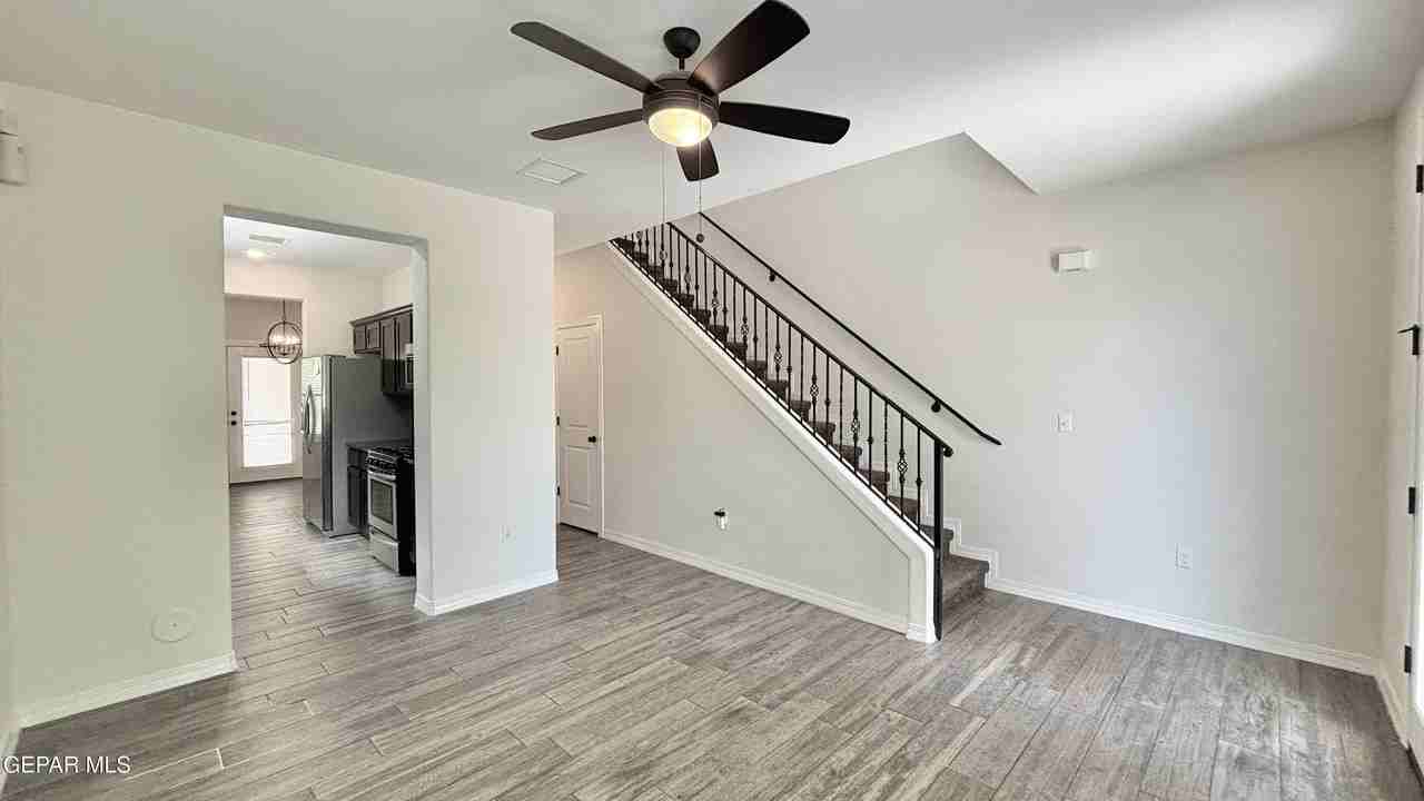 6561 Hoop St #A - Photo 4 of 31