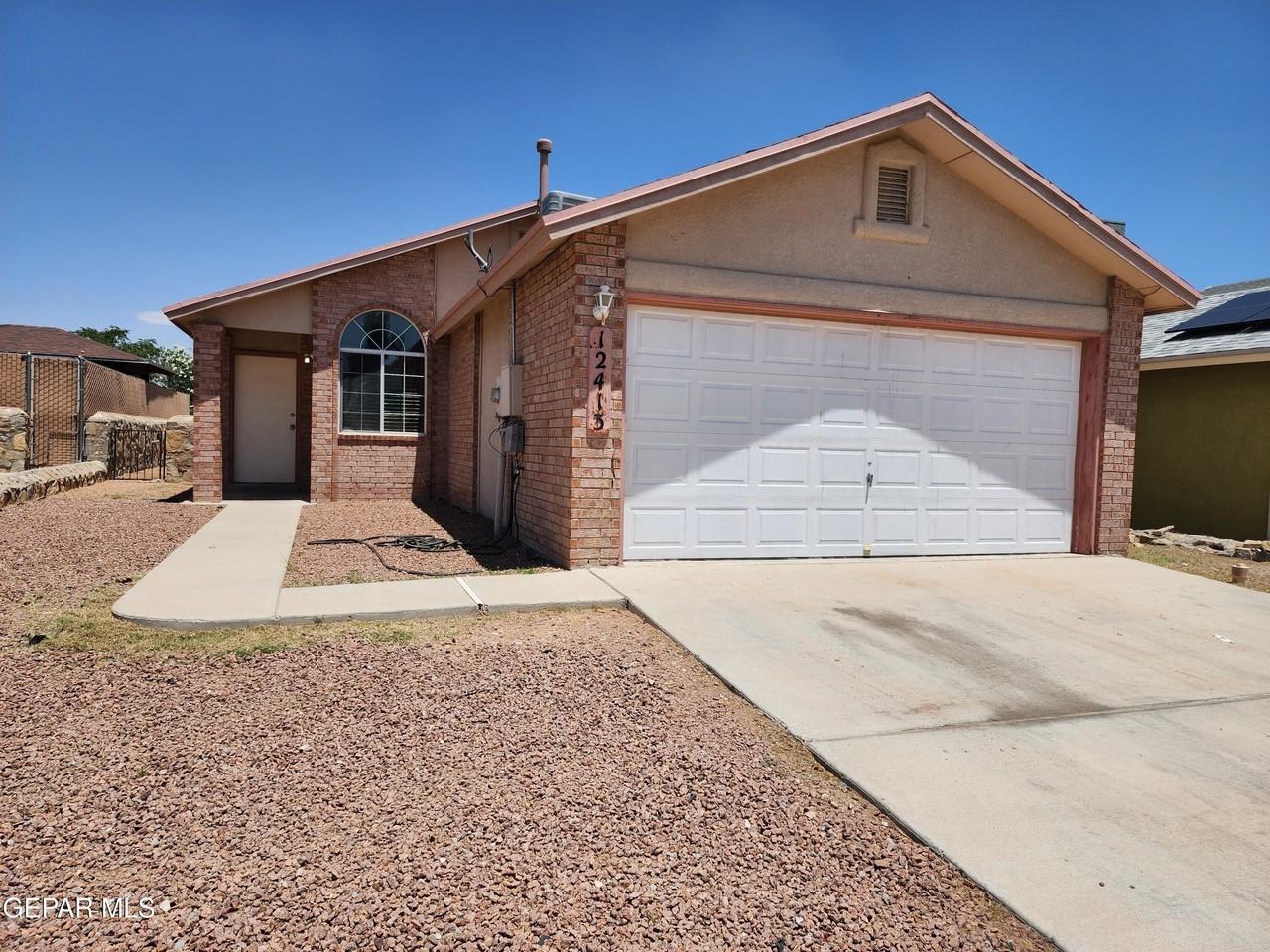 12413 Tierra Ana Ct - Photo 3 of 34