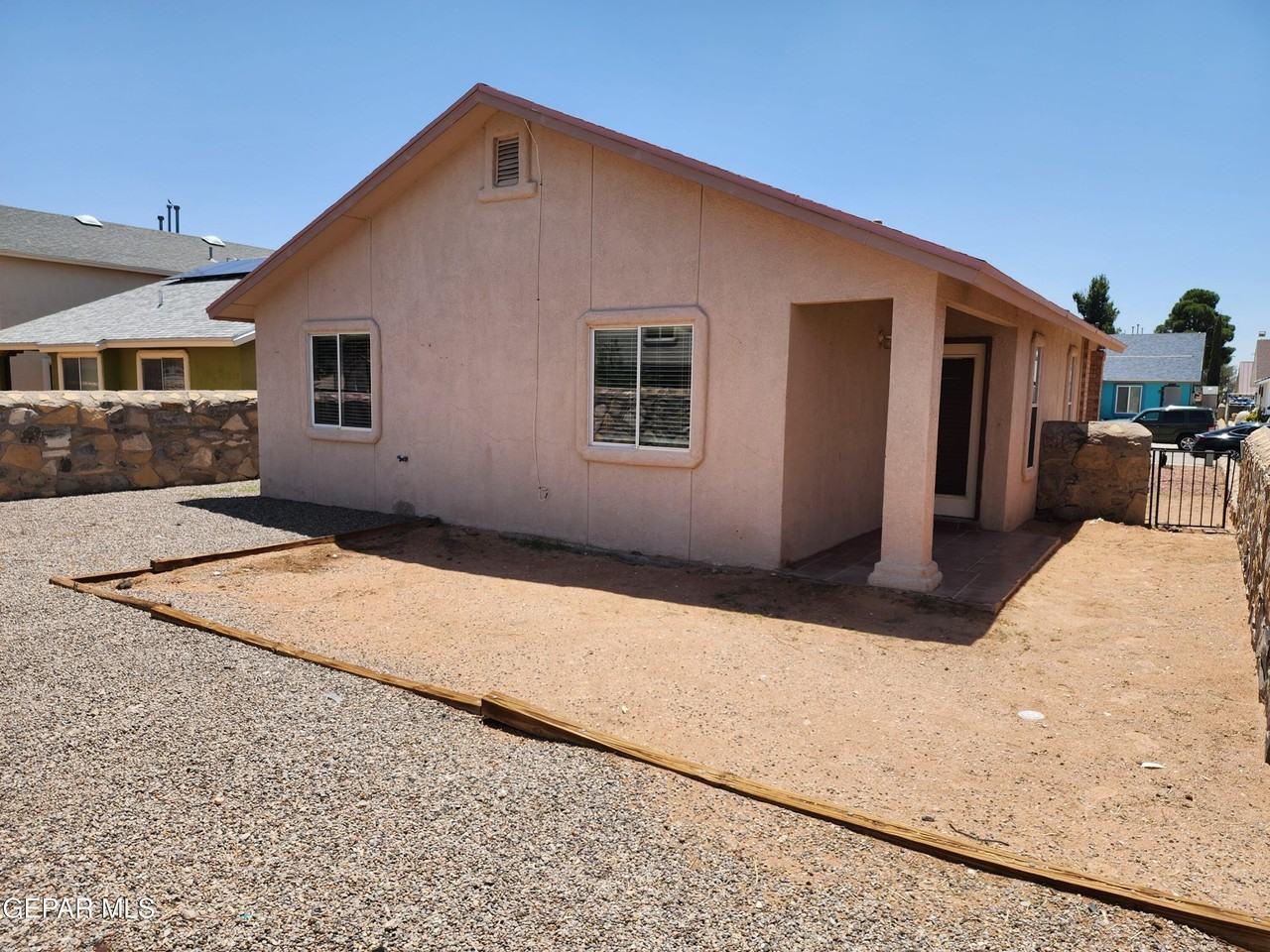 12413 Tierra Ana Ct - Photo 4 of 34