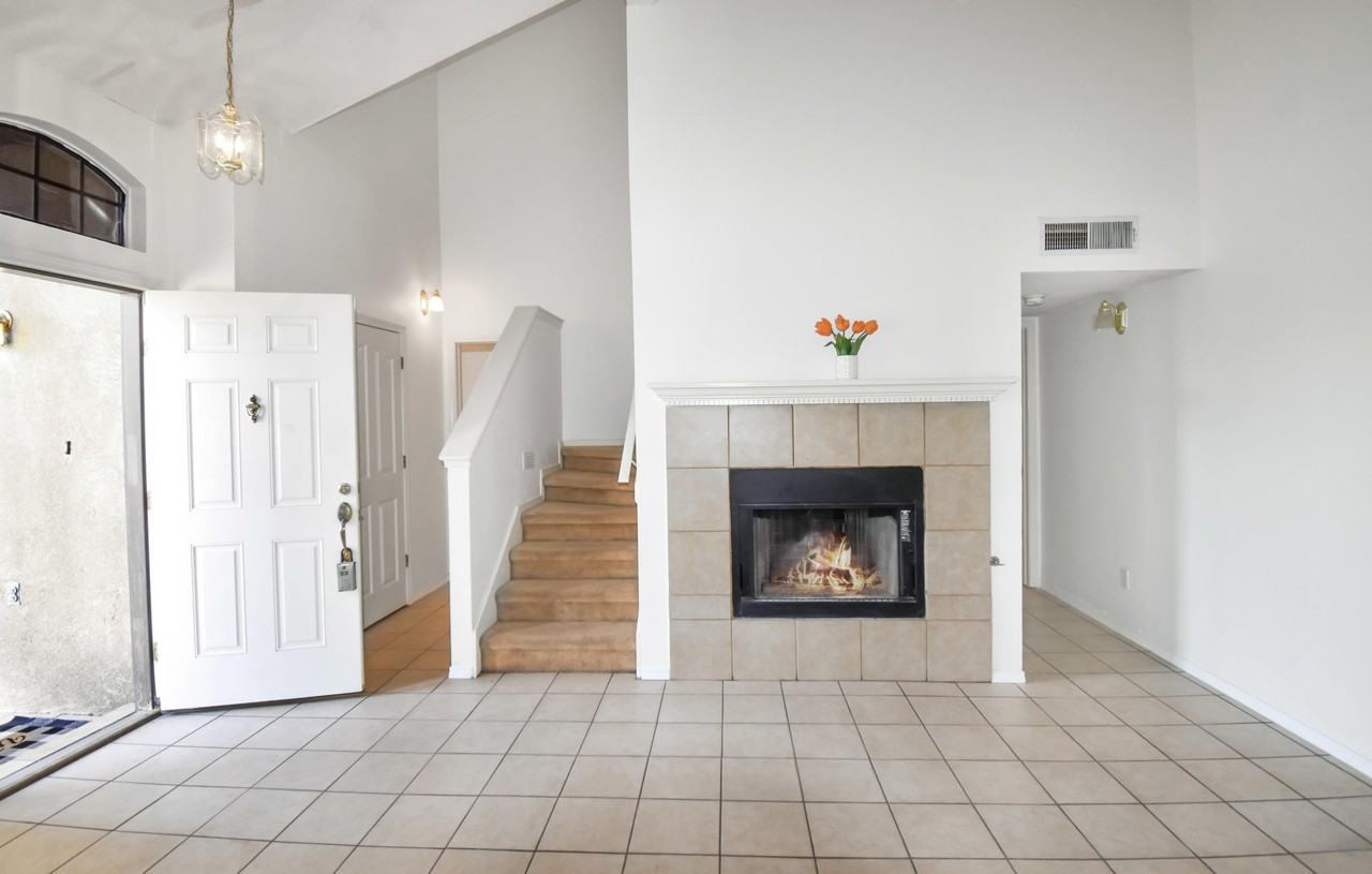 12161 Sun Bridge Pl - Photo 7 of 28